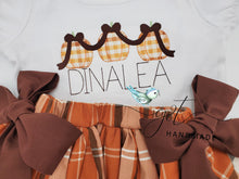 Load image into Gallery viewer, Triple Pumpkin Aplique Shirt
