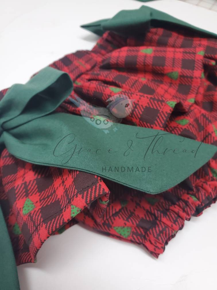 Christmas Skirt,Skirted Bloomers,Christmas outfit,Skirted christmas Bummies Bloomer,Bows,Toddler Skirt,Baby Girl Skirt,toddler,baby's first